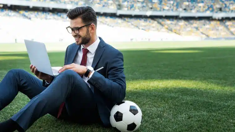 Come diventare direttore sportivo: cosa studiare, skills, opportunità