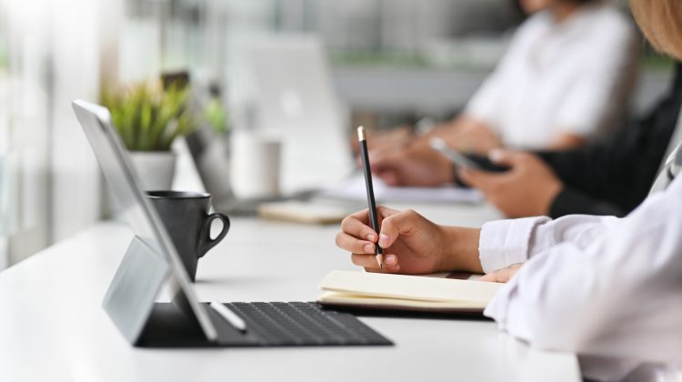 Università telematiche, crescita record: un iscritto su sei studia da remoto