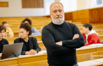 Come scegliere il relatore in una laurea online